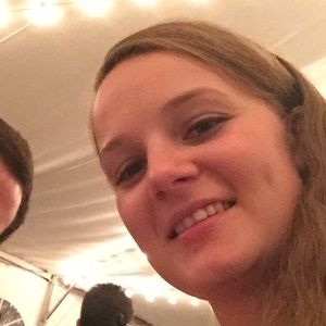 Meet your Posher, Alexandra